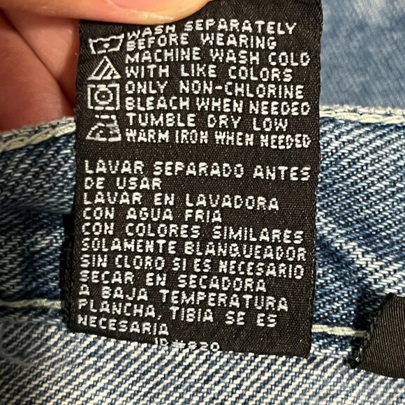 Juniors Y2K Hi Rise Denim Shorts 11 Rainbow Floral Embroidered Hippie Whimsical - Picture 8 of 9